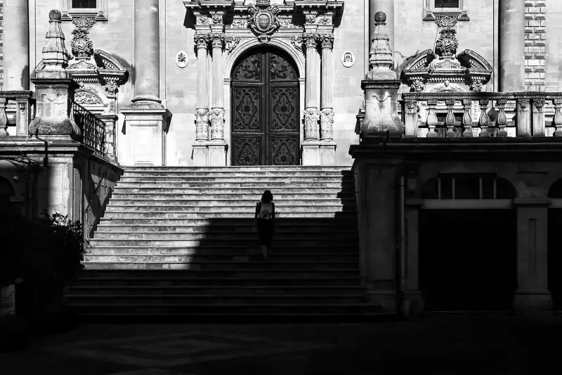 Cercando il tempo che sosta (Estratto)
