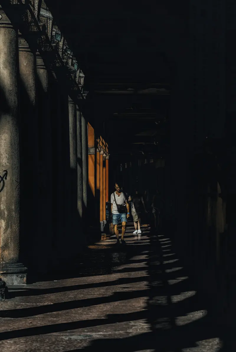 Luci e ombre per la città