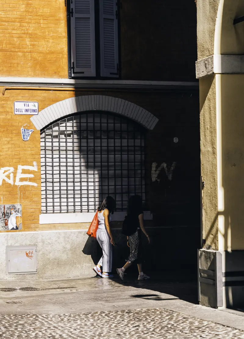 Luci e ombre per la città