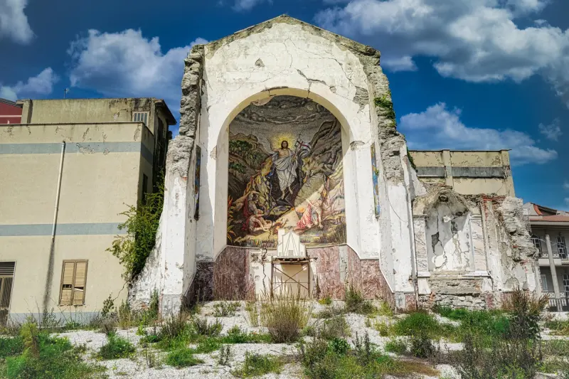 Qualcosa o qualcuno è rimasto